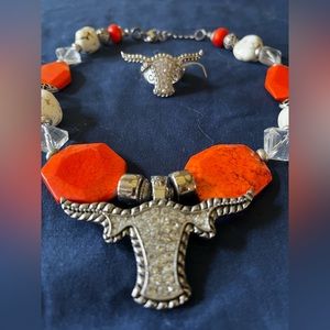U. of Texas 18” burnt orange, white & bling longhorn necklace & ring. Never worn